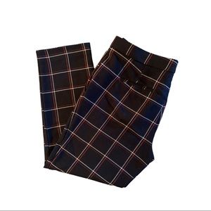 Ann Taylor size 8 black and red stripped pants straight leg